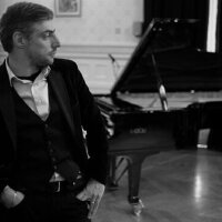 Giovanni Mirabassi圖片照片_Giovanni Mirabassi